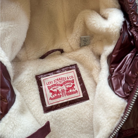 Levi’s Puffer Jacket L - Picture 6 of 7